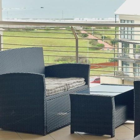 Luxurious Beach Apartment - The Sails Durban Extérieur photo