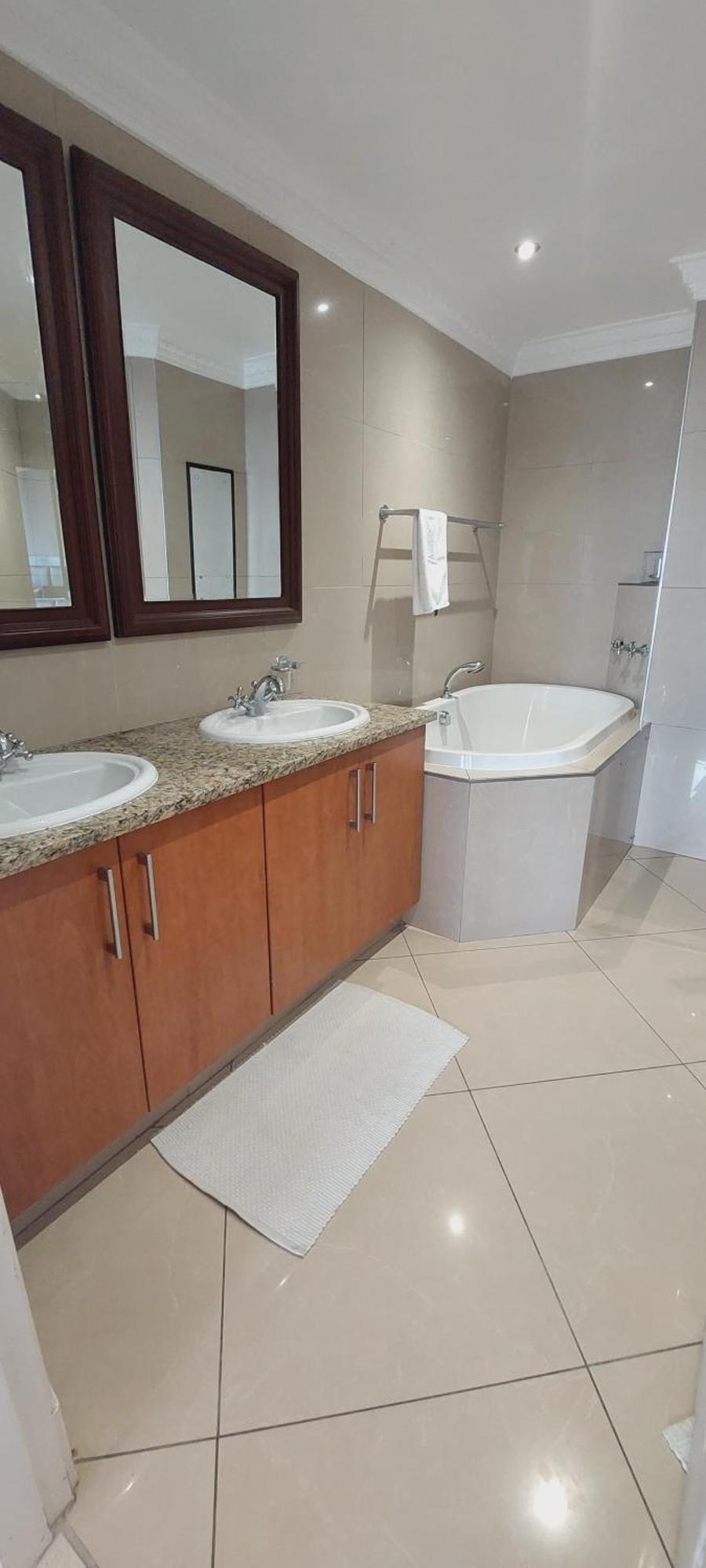 Luxurious Beach Apartment - The Sails Durban Extérieur photo